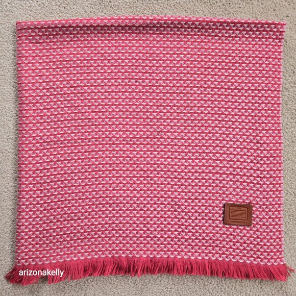 NWT Coach Wool Pink Tweed Woven Square Scarf - Picture 12 of 14